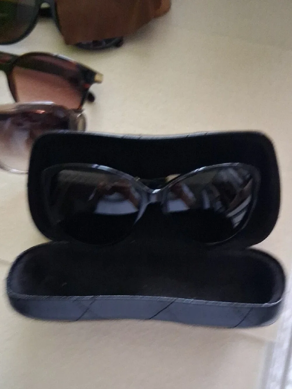 CHANEL classic sunglasses